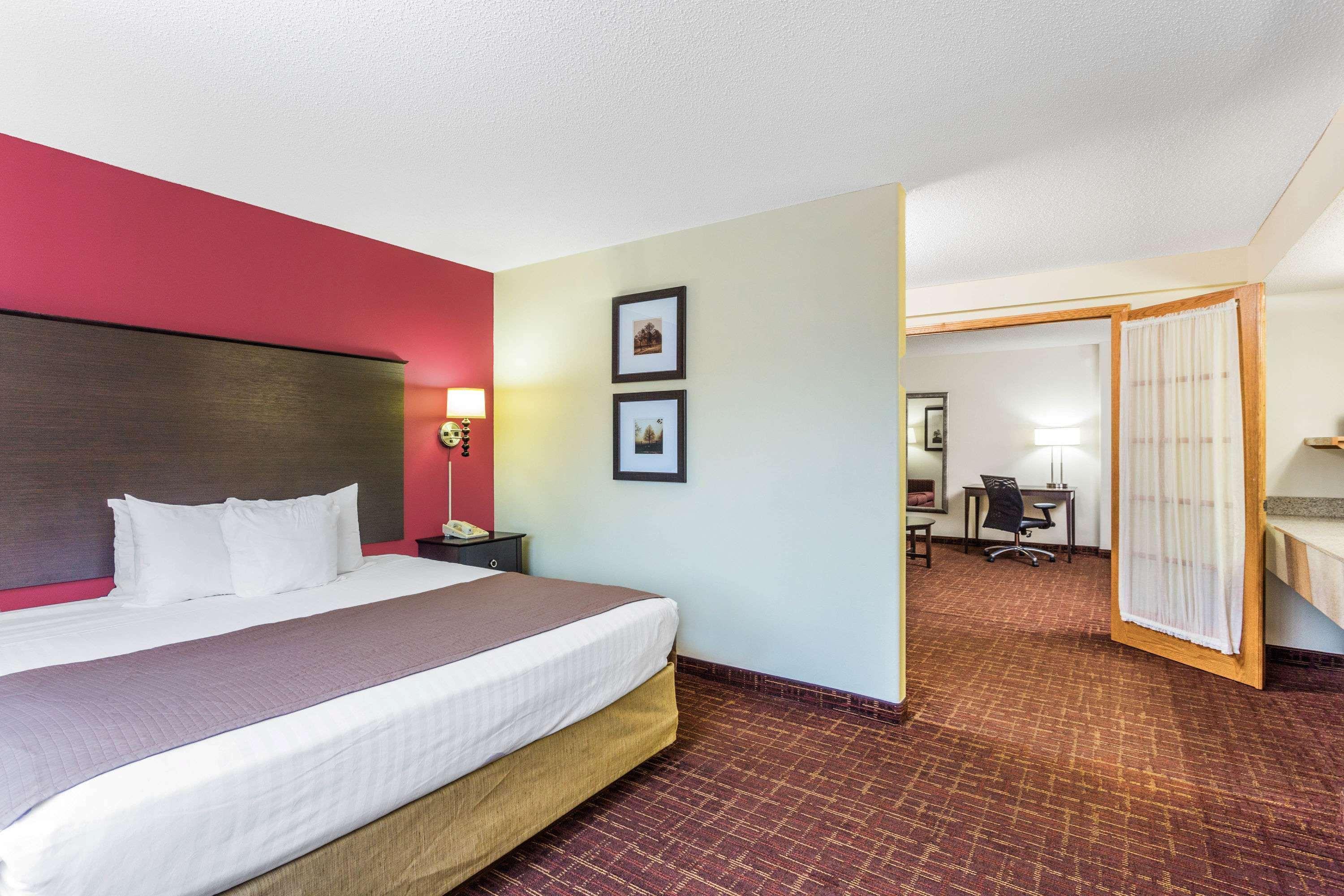 Americinn By Wyndham Madison South Eksteriør billede